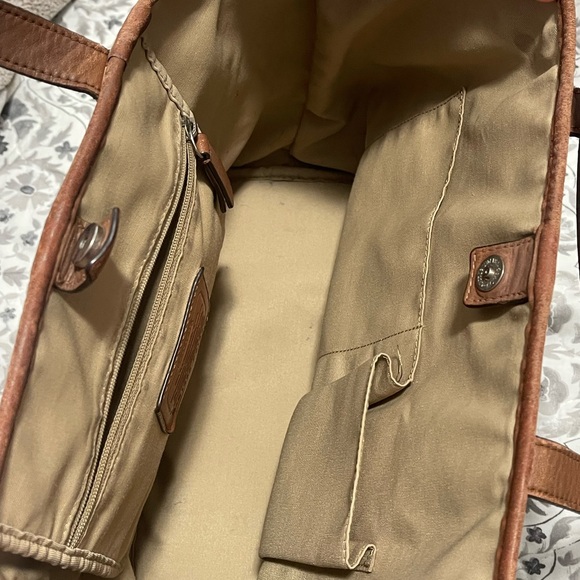 Pre-loved Coach handbag - Picture 2 of 5